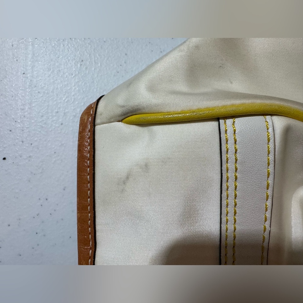 Vintage Coach Cream & Yellow Women's Tote Bag - Picture 9 of 9